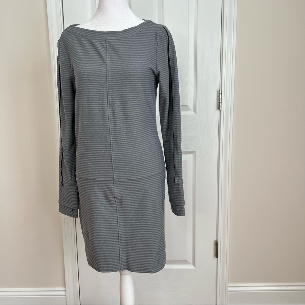 Athleta Gray Striped Thermal Long Sleeve Dress With Thumbholes